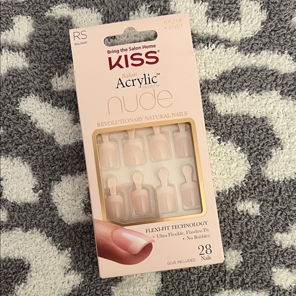 Kiss Other - KISS Nude Acrylic Nails Set